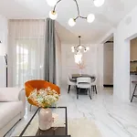 Cosmopolitan **** Apartmán Split