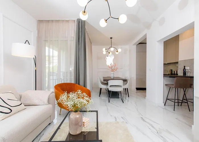 Cosmopolitan **** Apartmán Split