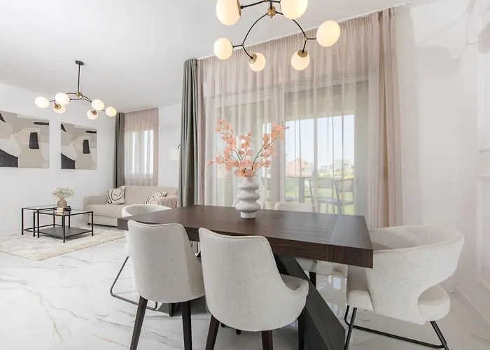 Cosmopolitan **** Apartmán