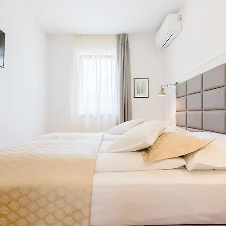 Cosmopolitan **** Appartement *